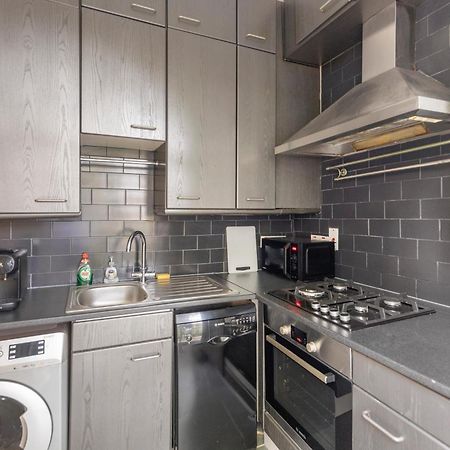 ロンドンRegent'S Square Charming Flatアパートメント エクステリア 写真