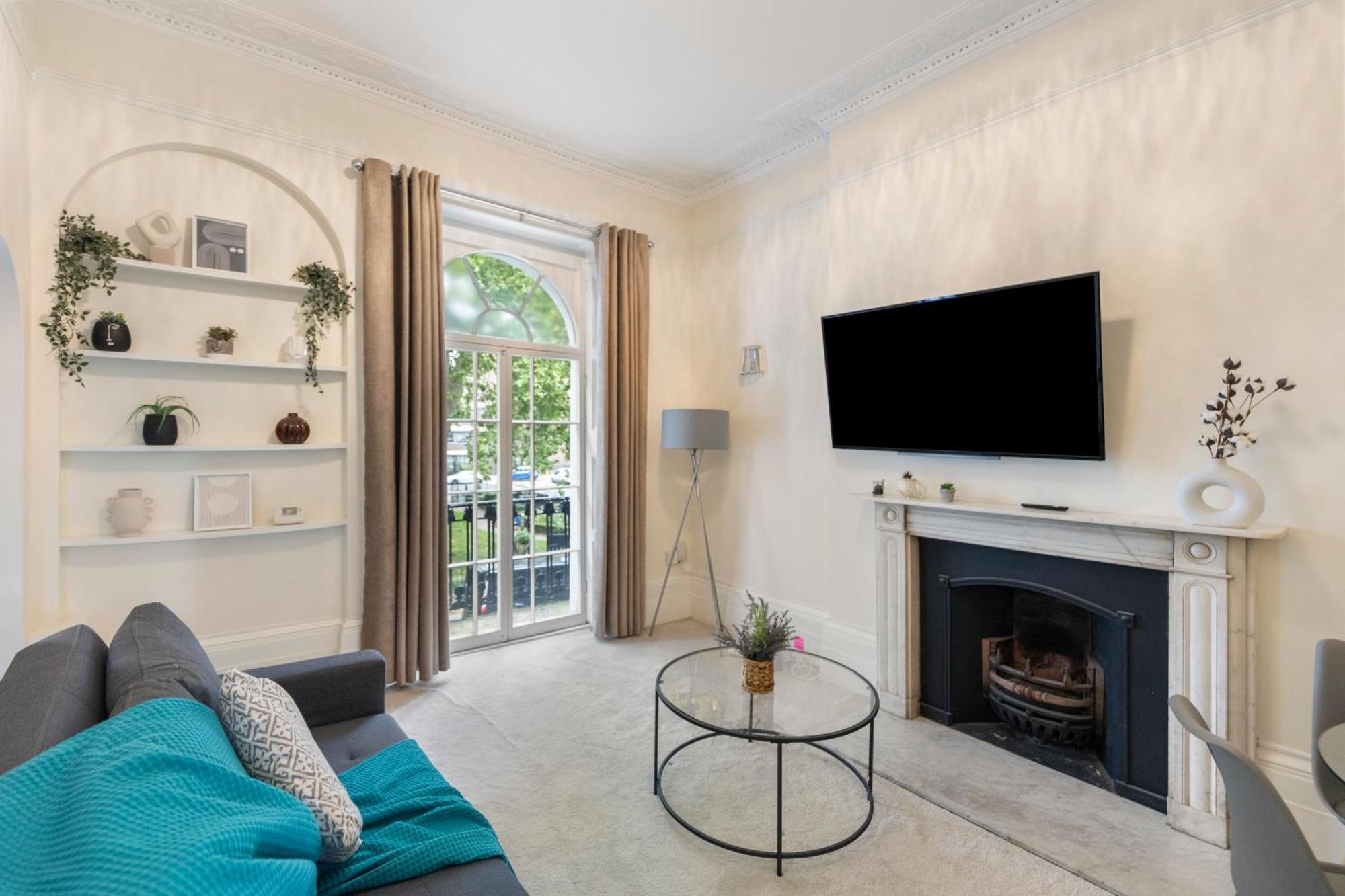 ロンドンRegent'S Square Charming Flatアパートメント エクステリア 写真